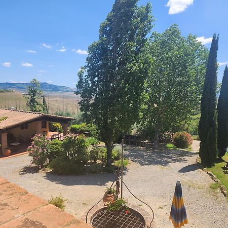 Agriturismo Lucertola มอนเตคาตีนี วัล ดิ เชชินา ภายนอก รูปภาพ