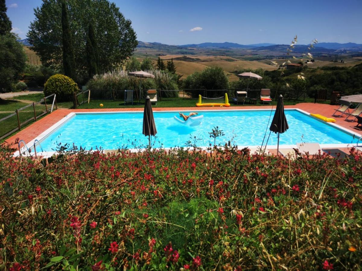 Agriturismo Lucertola มอนเตคาตีนี วัล ดิ เชชินา ภายนอก รูปภาพ